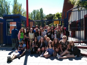 Dispuestos a pasar una jornada de emociones en el parque de atracciones